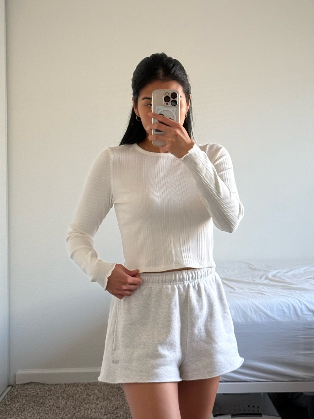 Everlane Long sleeve ribbed crop top